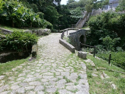 中頭方西海道安波茶橋と石畳道