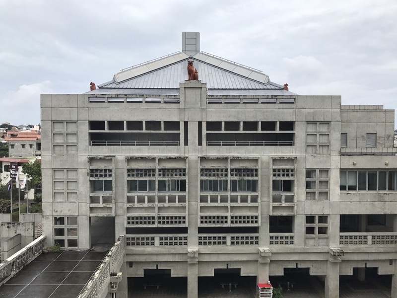 浦添市庁舎　議会棟