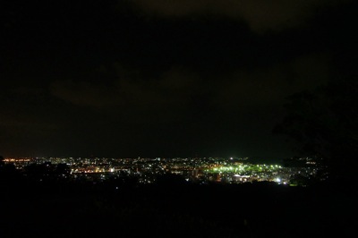 浦添グスク・ようどれ館前からの夜景