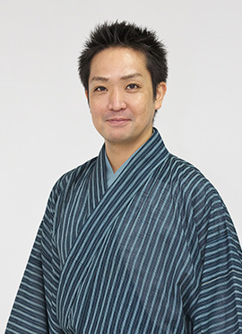 シネマ組踊「執心鐘入」佐辺良和さん シネマ組踊「執心鐘入」佐辺良和さん