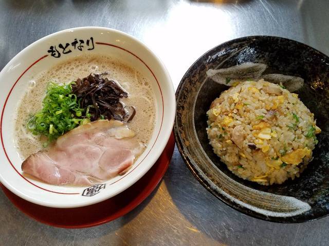 牧港　ラーメン、チャーハン