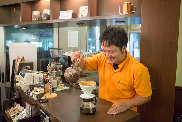 店長　上江洲さん