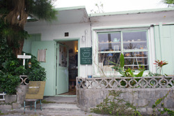 okinawa bakery ippe coppe(オキナワベーカリーイッペコッペ) okinawa bakery ippe coppe(オキナワベーカリーイッペコッペ)