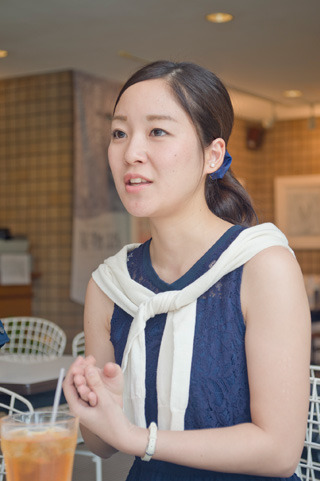 tokusyu_tedakolady05